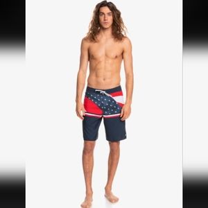 Quiksilver Everyday USA Boardshort 32
